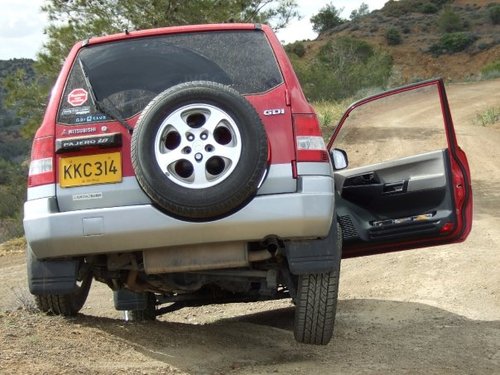 Product picture 1999-2001 Mitsubishi Pajero Sport (aka Montero Sport) Workshop Repair Service Manual in PDF